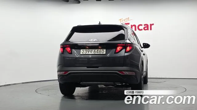 Hyundai Tucson — Фото автомобиля 4