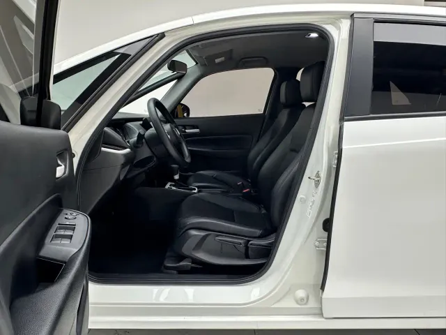 Honda Fit — Фото автомобиля 7