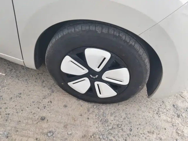 Wuling Hongguang Mini EV — Фото автомобиля 23