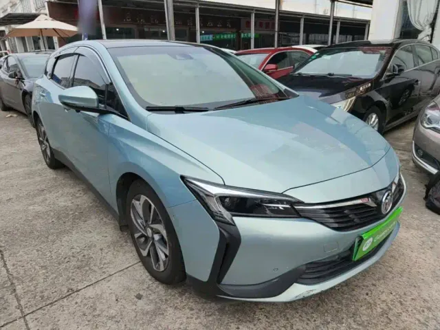 Buick Velite 6 — Фото автомобиля 3
