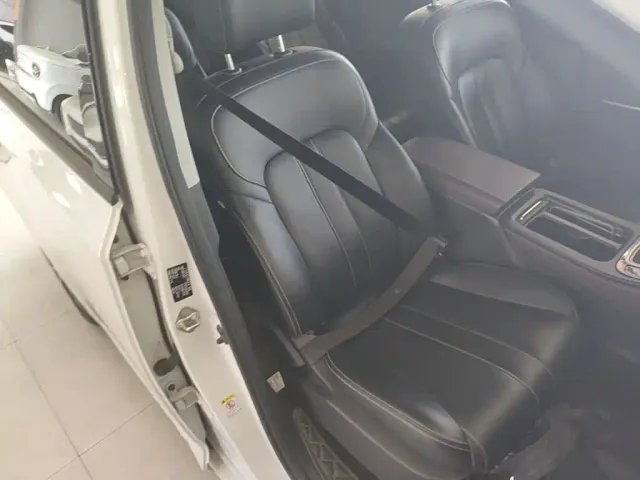 GAC Trumpchi M6 — Фото автомобиля 24