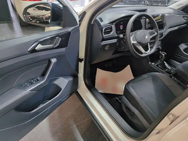 Volkswagen Tharu — Фото автомобиля 15