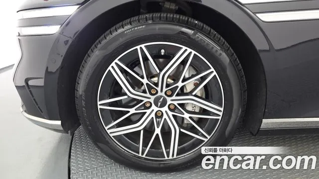 Genesis G90 Бензин 3.5 турбо AWD — Фото автомобиля 5