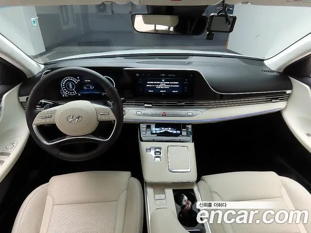 Hyundai Grandeur (New) Hybrid — Фото автомобиля 8