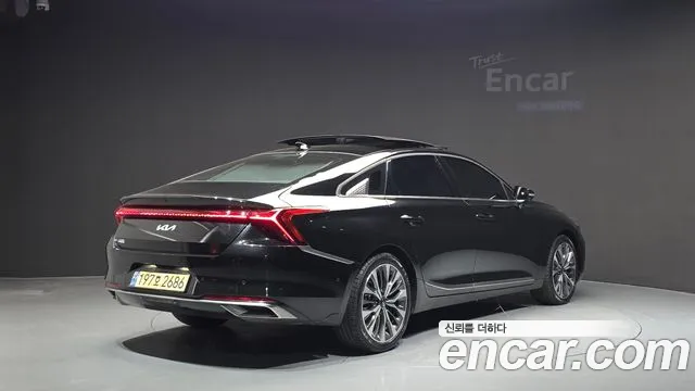 Kia K8 — Фото автомобиля 2
