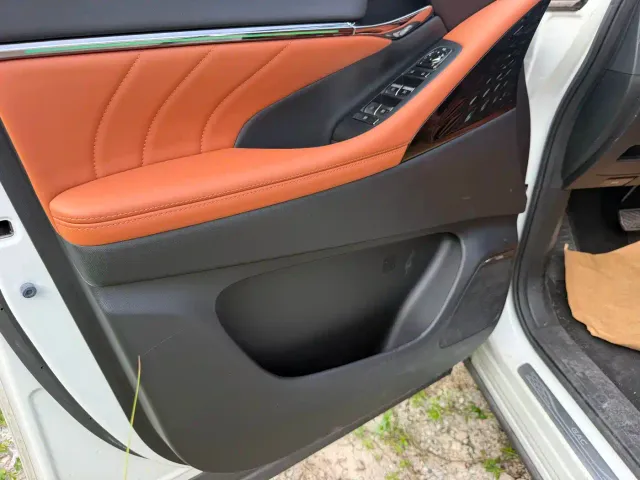 GAC Trumpchi E9 — Фото автомобиля 13