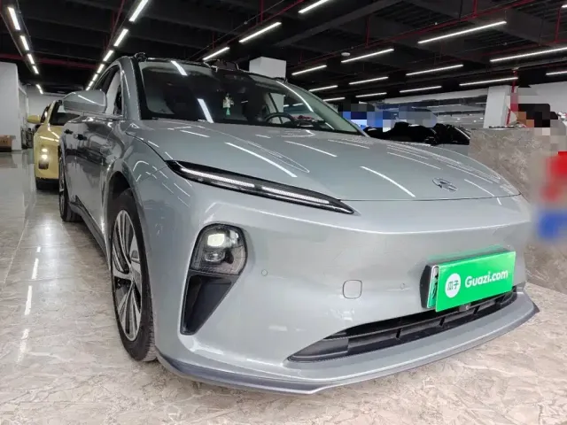 Nio ET5 — Фото автомобиля 3