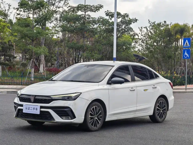 Фотография автомобиля — Roewe i5