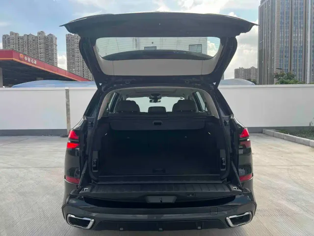BMW X5 — Фото автомобиля 15