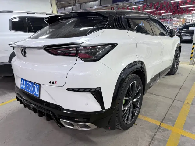 Changan UNI-T — Фото автомобиля 19