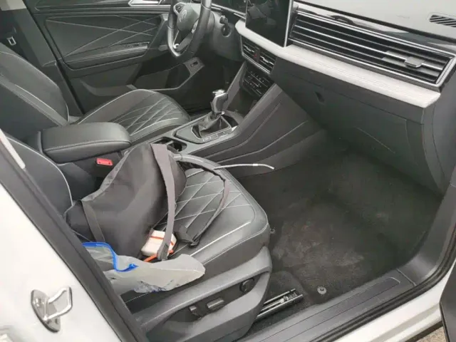 Volkswagen Tiguan L — Фото автомобиля 24
