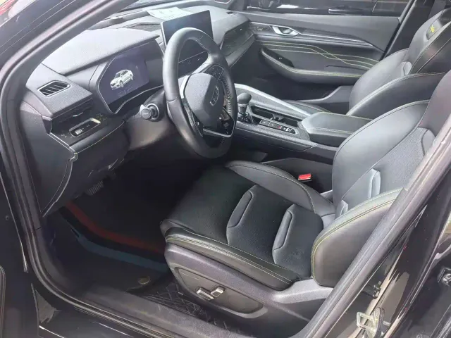 Geely Xingrui — Фото автомобиля 4