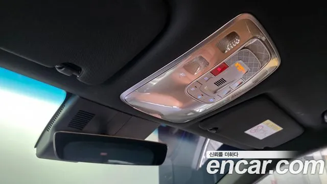 Genesis GV70 2.5T Бензин AWD — Фото автомобиля 17