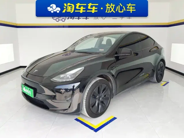 Фотография автомобиля — Tesla Model Y