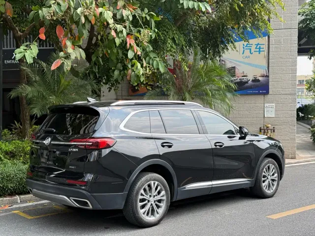 Buick Envision Plus — Фото автомобиля 5
