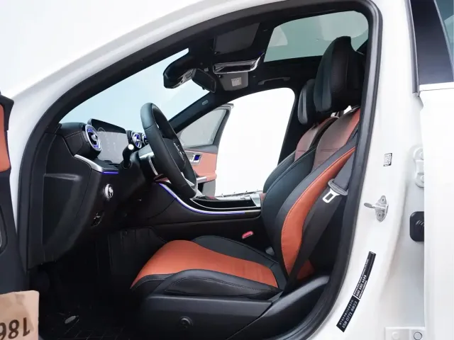 Mercedes-Benz C-Class — Фото автомобиля 25