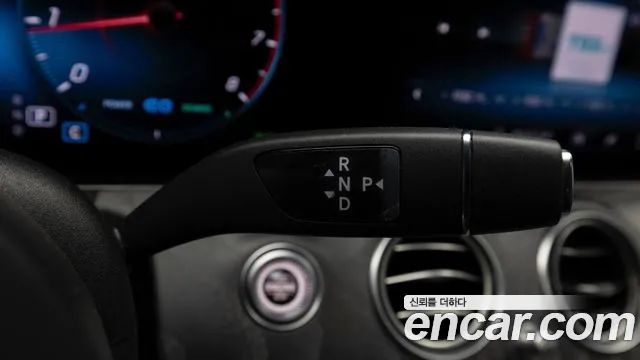 Mercedes-Benz E-Class W213 — Фото автомобиля 19