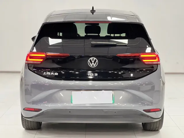 Volkswagen ID.3 — Фото автомобиля 14