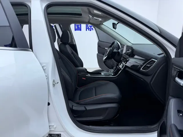 Kia Seltos — Фото автомобиля 15