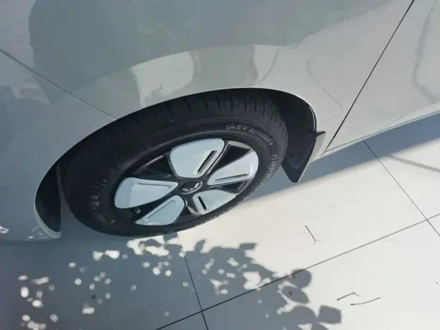 Wuling Hongguang Mini EV — Фото автомобиля 22