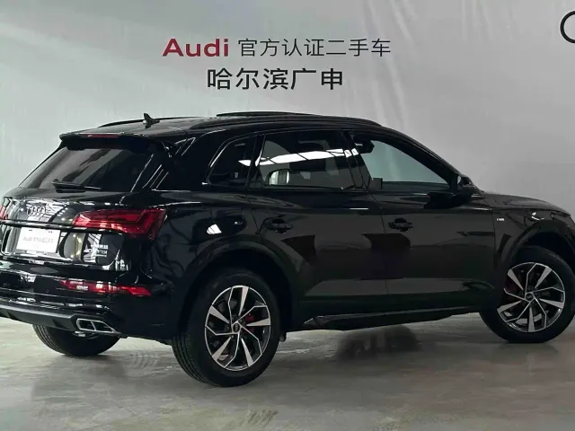 Audi Q5L — Фото автомобиля 4