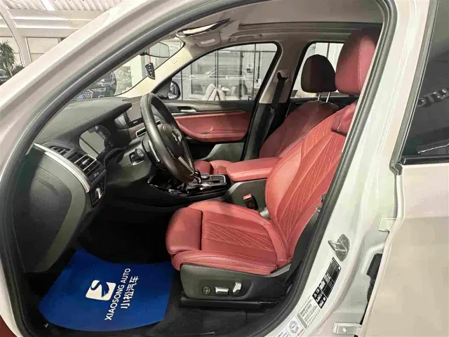 BMW X3 — Фото автомобиля 13