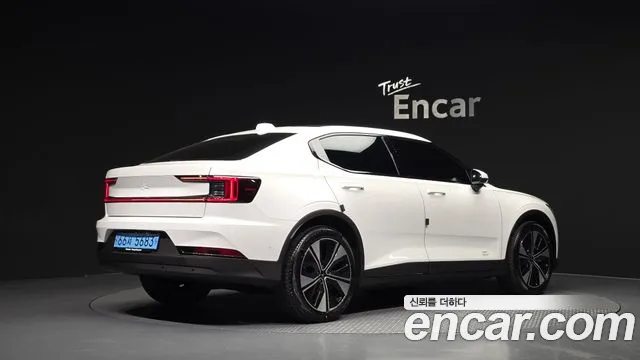 Polestar Polestar 2 — Фото автомобиля 2