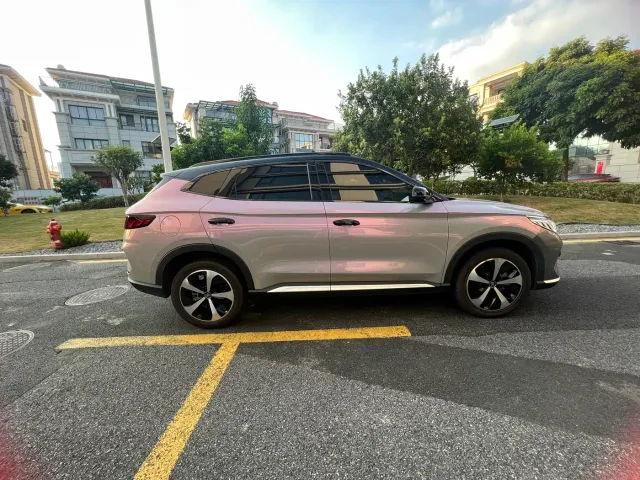 BYD Song PLUS — Фото автомобиля 10