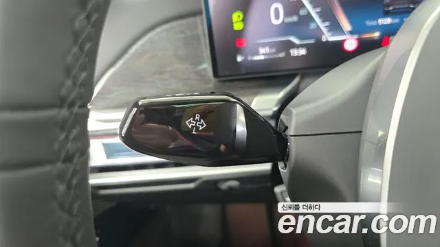 BMW 7 Series G70 — Фото автомобиля 29