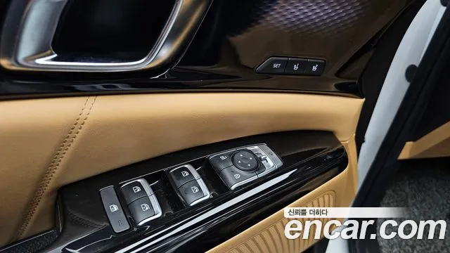Kia Canival Carnival 4 поколение Дизель 7 мест Signature — Фото автомобиля 23