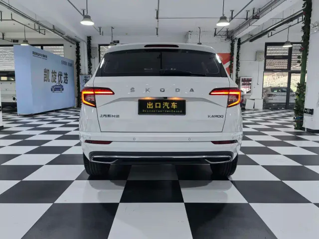 Skoda Karoq — Фото автомобиля 5