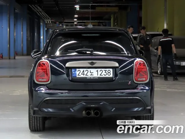 Mini Cooper — Фото автомобиля 3