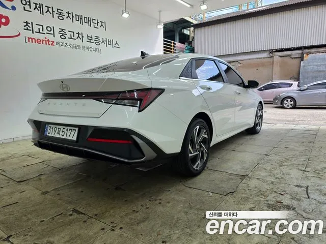Hyundai AVANTE Новый Avante (CN7) — Фото автомобиля 3