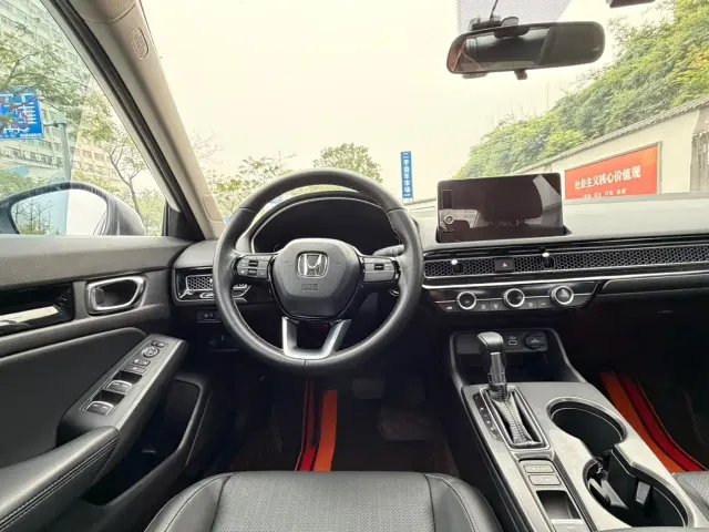Honda Civic — Фото автомобиля 15