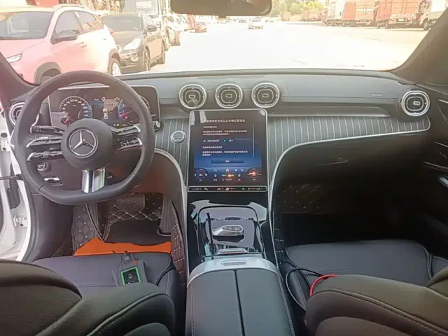 Mercedes-Benz C-Class — Фото автомобиля 9