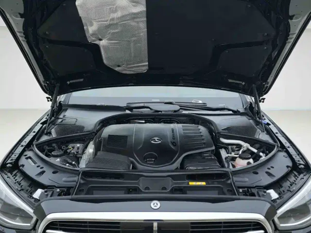 Mercedes-Benz S-Class — Фото автомобиля 6