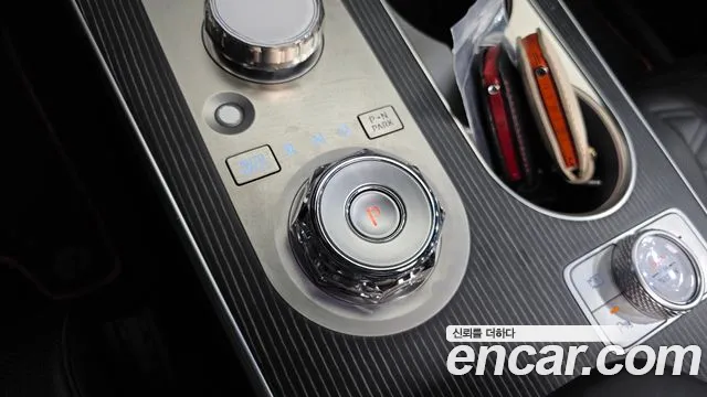 Genesis GV80 Coupe — Фото автомобиля 12