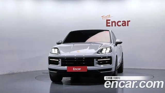 Porsche Cayenne — Фото автомобиля 2