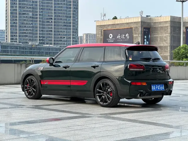 MINI JCW CLUBMAN — Фото автомобиля 6