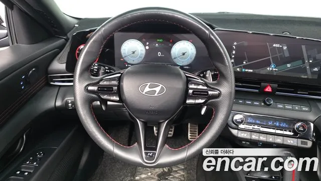Hyundai Avante CN7 — Фото автомобиля 13