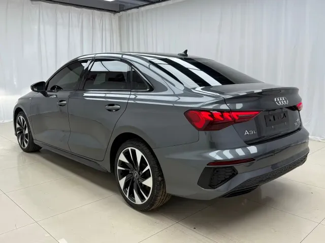 Audi A3 — Фото автомобиля 4