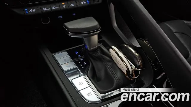 Hyundai Avante CN7 — Фото автомобиля 9