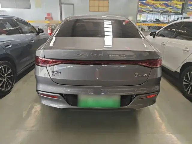 BYD Qin PLUS — Фото автомобиля 5