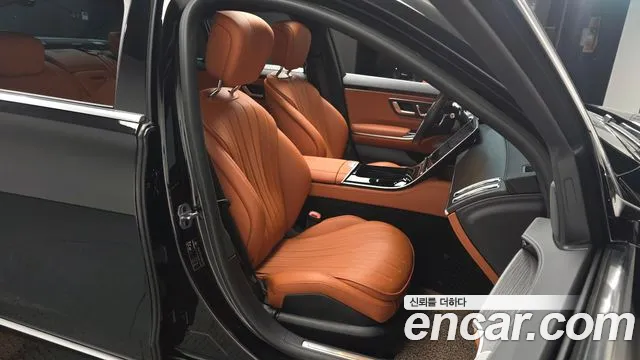 Mercedes-Benz S-Class S-класс W223 — Фото автомобиля 10