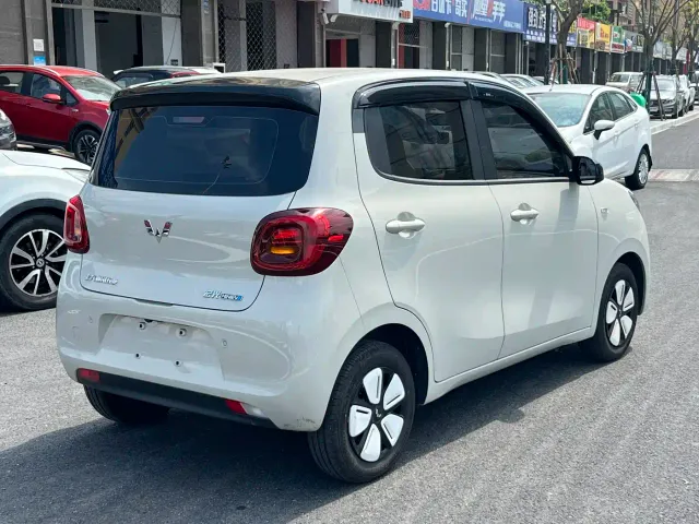 Wuling Hongguang Mini EV — Фото автомобиля 4