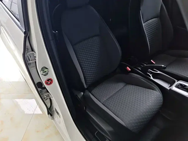 Honda Fit — Фото автомобиля 24