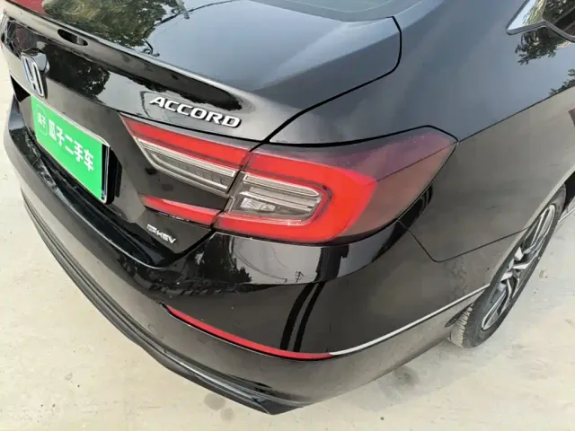 Honda Accord — Фото автомобиля 7