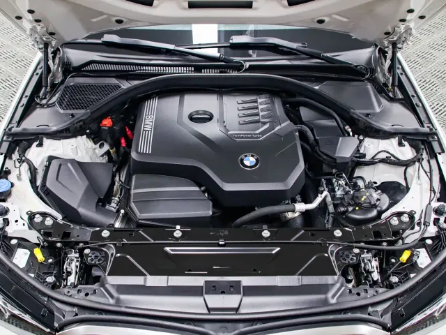 BMW 3 Series — Фото автомобиля 18