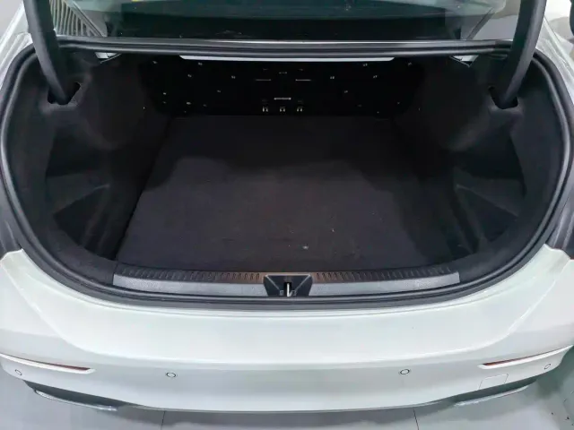 Mercedes-Benz A-Class — Фото автомобиля 11