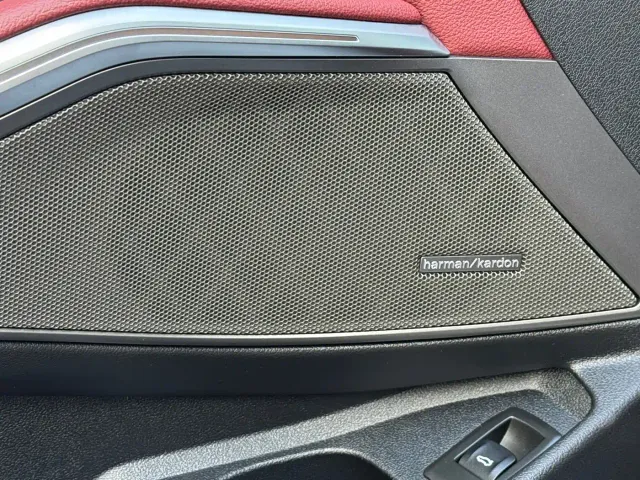 BMW 3 Series — Фото автомобиля 16